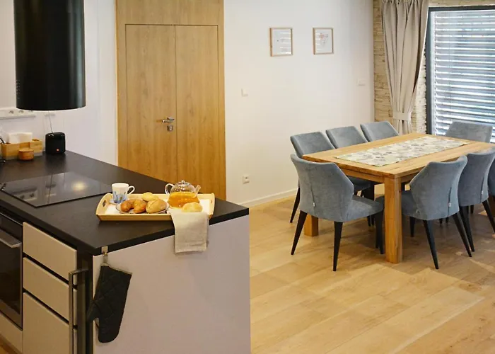 Halfway * Vel'ka Lomnica