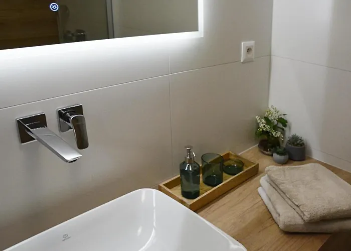 Halfway Vel'ka Lomnica