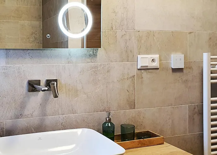 Halfway Vel'ka Lomnica